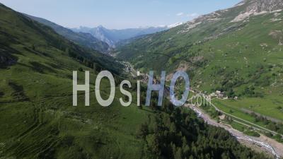 La Vallée De Valloirette En Savoie, Vidéo Par Drone