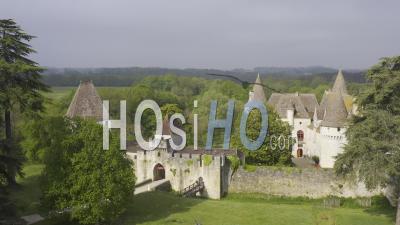 Vidéo Par Drone Du Château De Bridoire