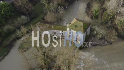 Vidéo Par Drone Du Moulin De Loubens