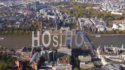 Chambres Du Parlement, Westminster Et London Eye Filmées Par Un Hélicoptère