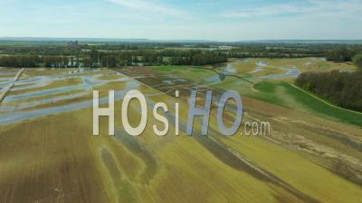 Champs Après Les Inondations Dans Les Plaines De La Marne, France, Vidéo Par Drone